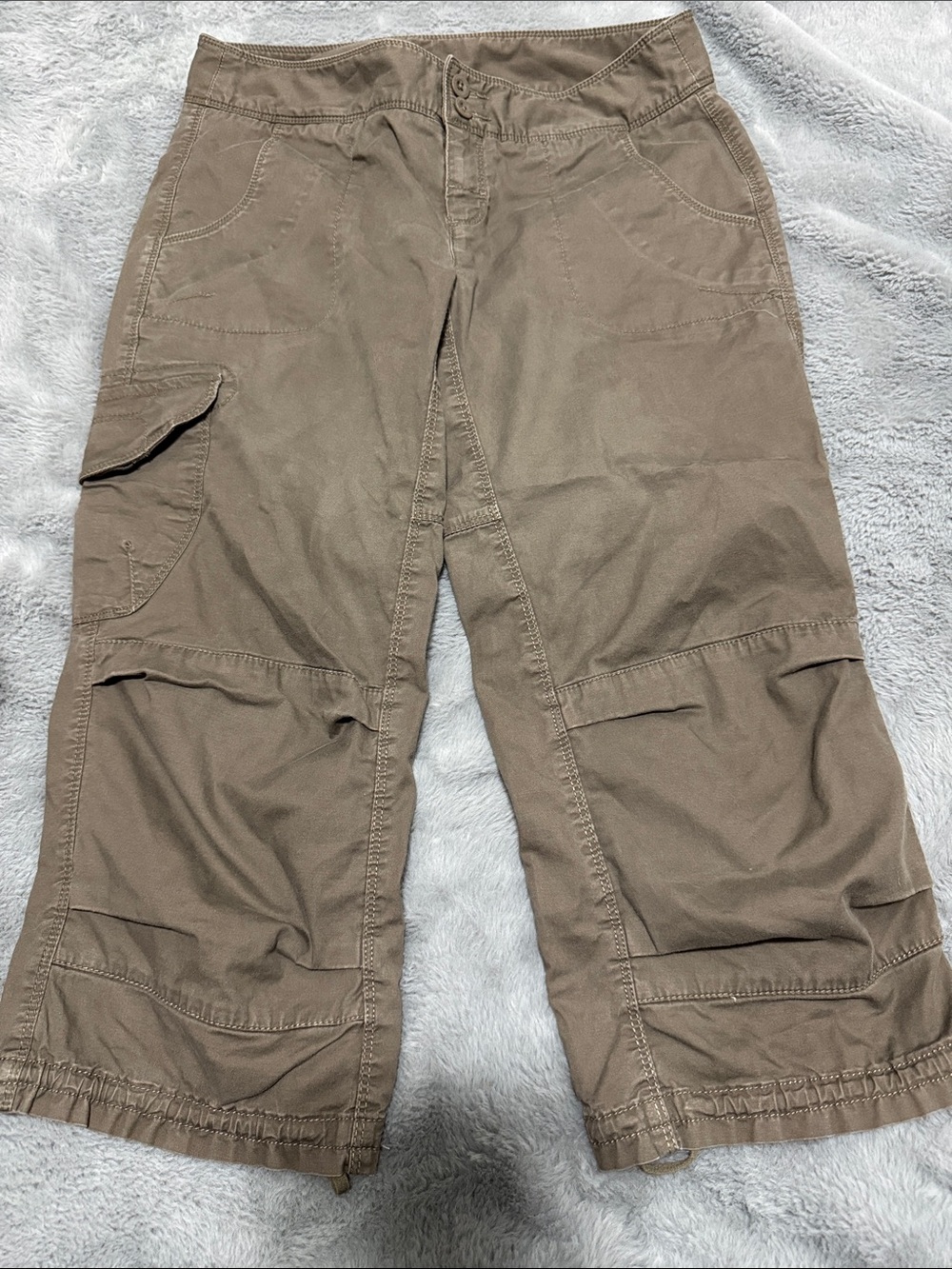 The North Face Olive Green Capris Cargo Pants